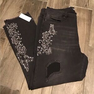 NWT!  DG2 by Diane Gilman Black Skinny Jeans with Embellishments